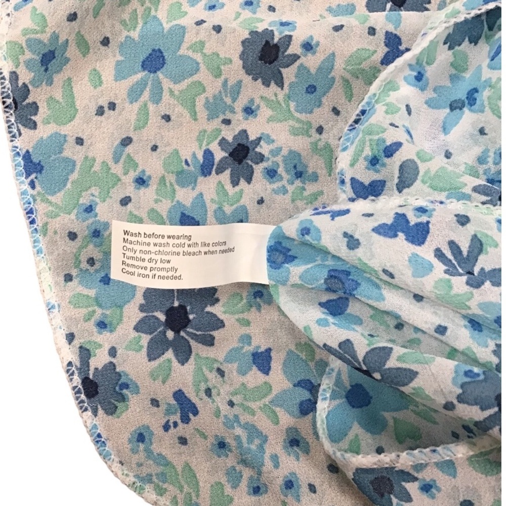 Croft & Barrow Capris - Picture 11 of 11